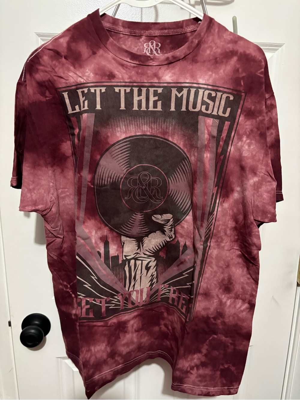 Rock & Republic Men's Burgundy Tie-Dye 'Let The Music' Graphic Tee
